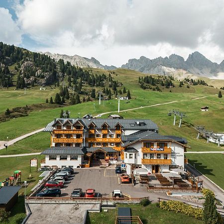 Hotel San Marco Passo San Pellegrino Esterno foto